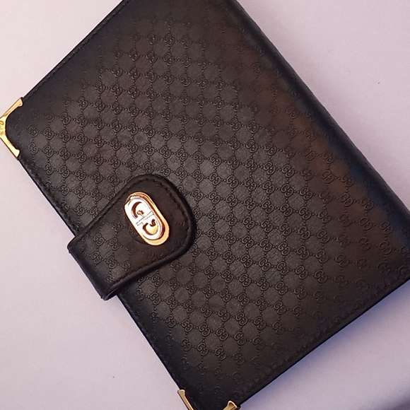 AUTHENTIC c'80s GUCCI Bi-fold Wallet - Picture 16 of 16
